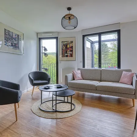Cosy Lumieux- Cadre Verdoyant Daire *
